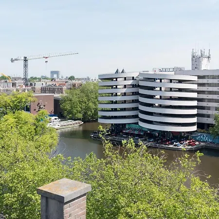 Rooftop Terrace Guest דירה